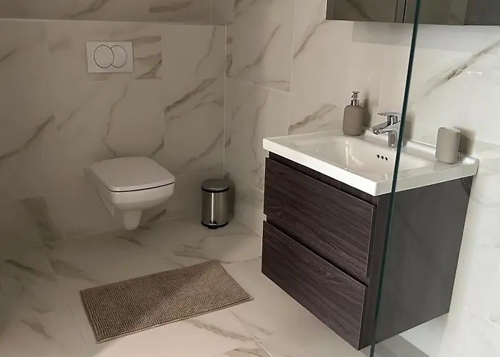 Fregatt 104 アパート *